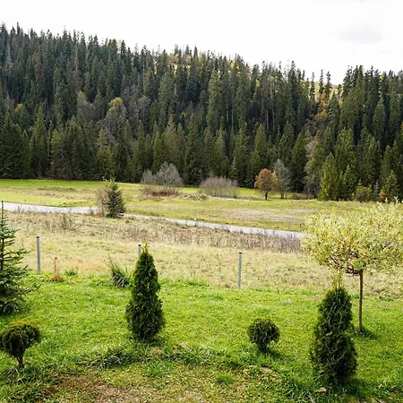 Malo Izba Δωμάτια σε οικογενειακή κατοικία *