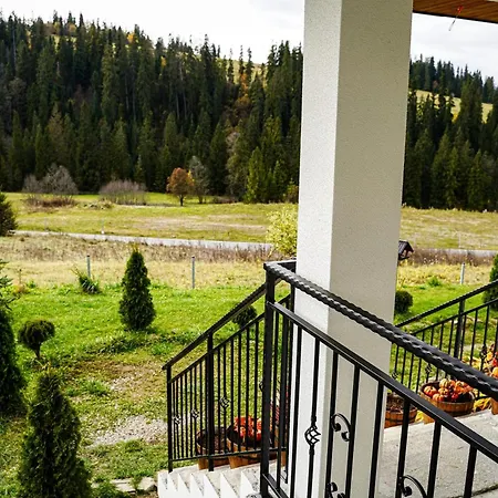 Malo Izba Δωμάτια σε οικογενειακή κατοικία *